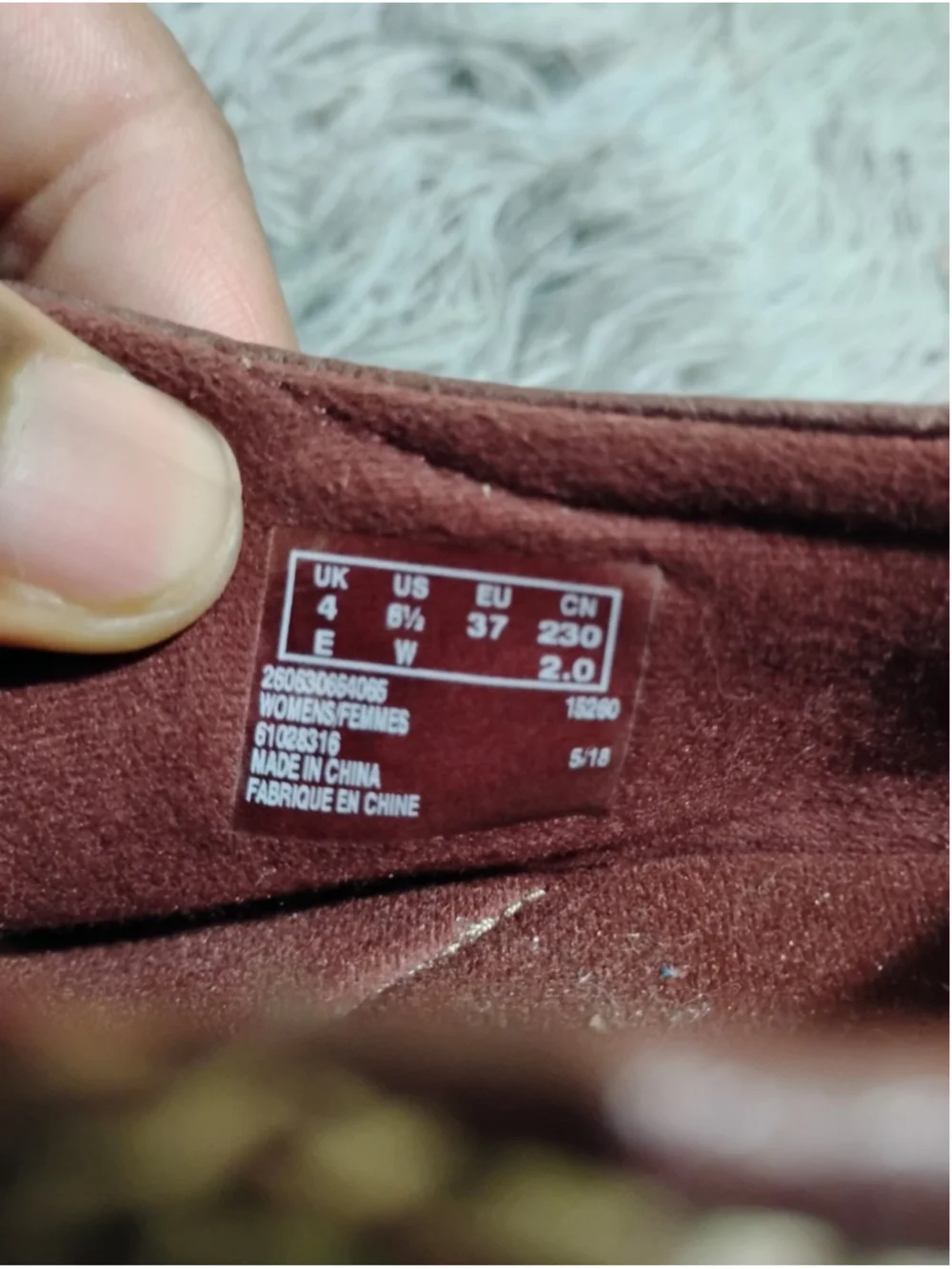 Clarks pre owned